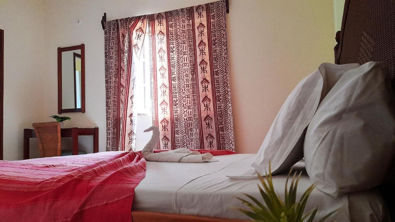 サル・レイ Residencial Rosa Criola Bed & Breakfast エクステリア 写真