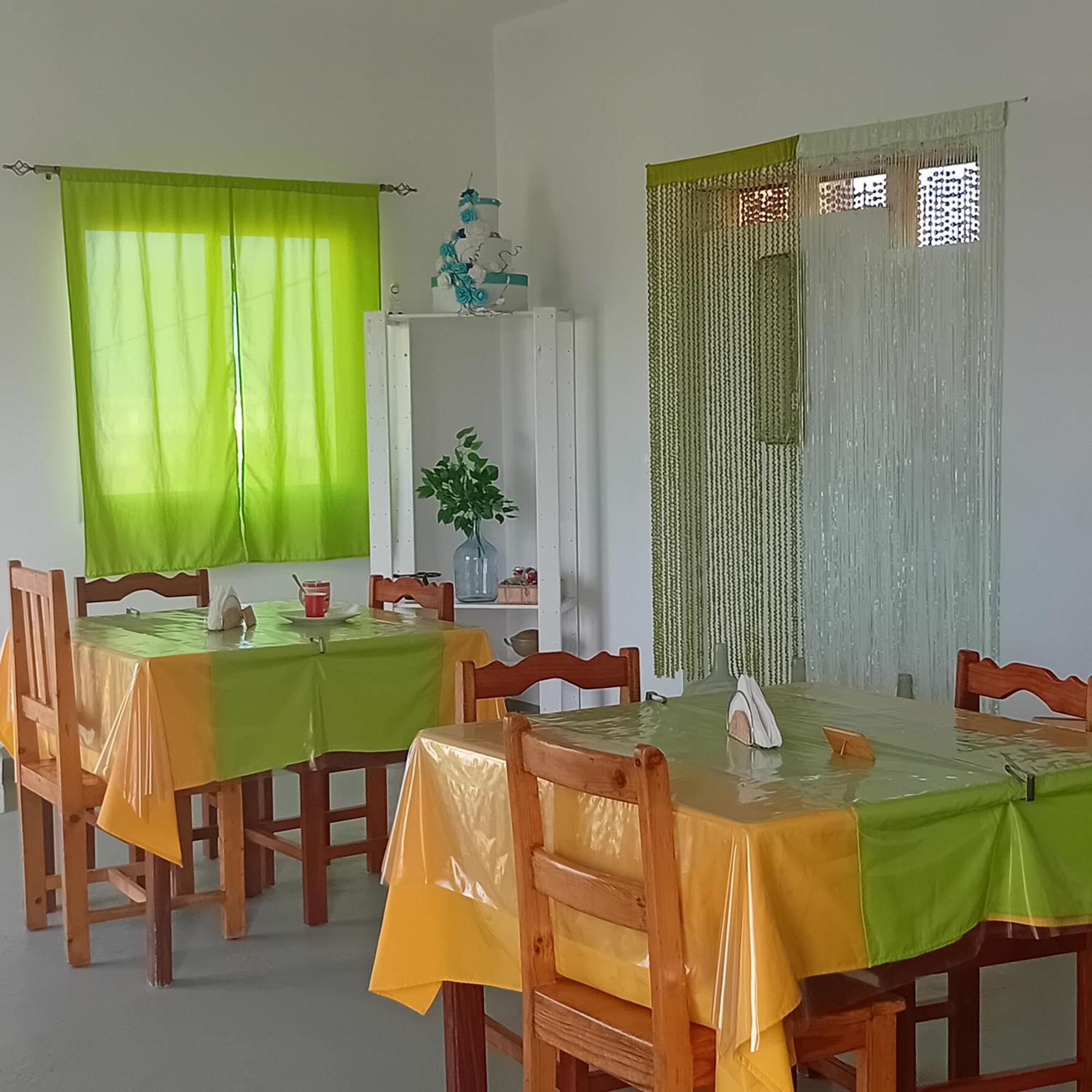 サル・レイ Residencial Rosa Criola Bed & Breakfast エクステリア 写真
