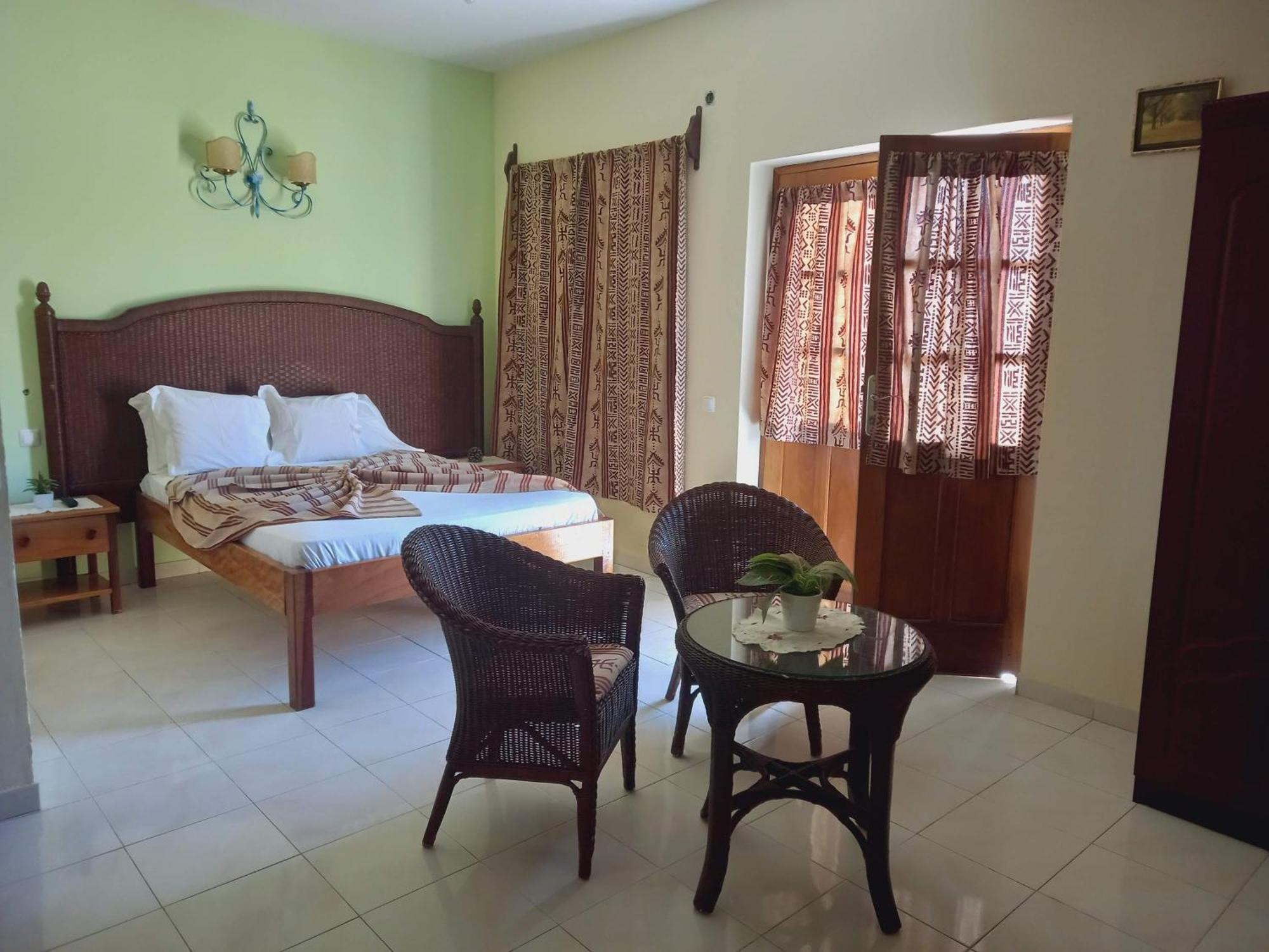サル・レイ Residencial Rosa Criola Bed & Breakfast エクステリア 写真